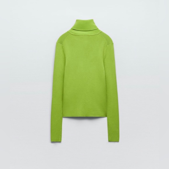 BASIC RIB KNIT SWEATER
LIGHT GREEN - Picture 6 of 8